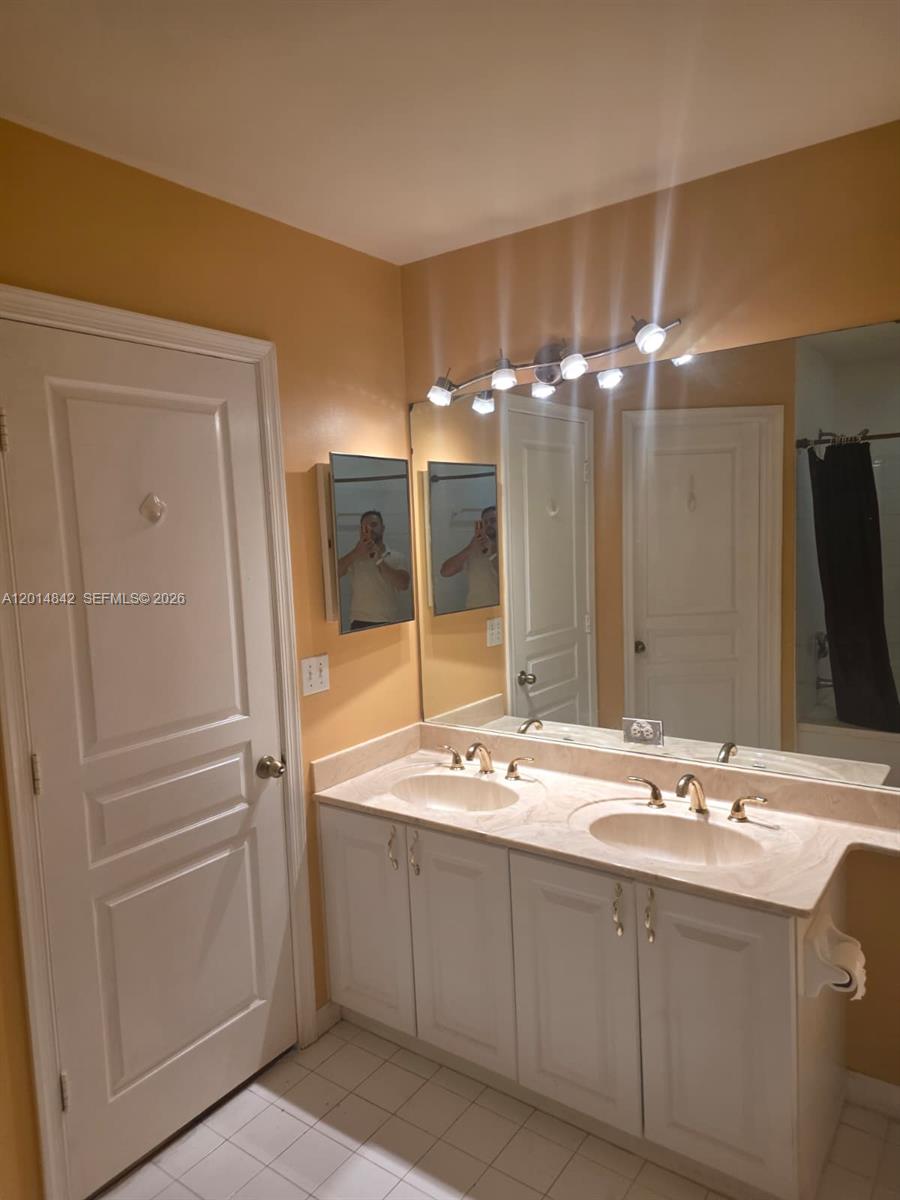 A12014842 Property Photo 17