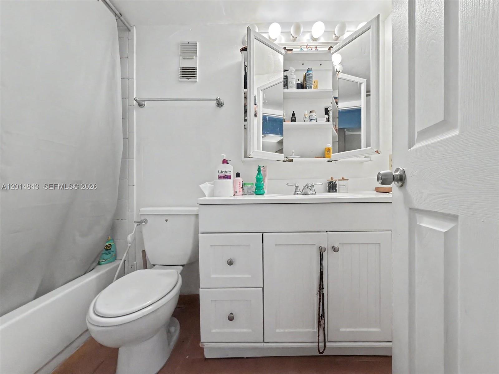 7155 Miami Lakes Drive P16 Property Photo 5