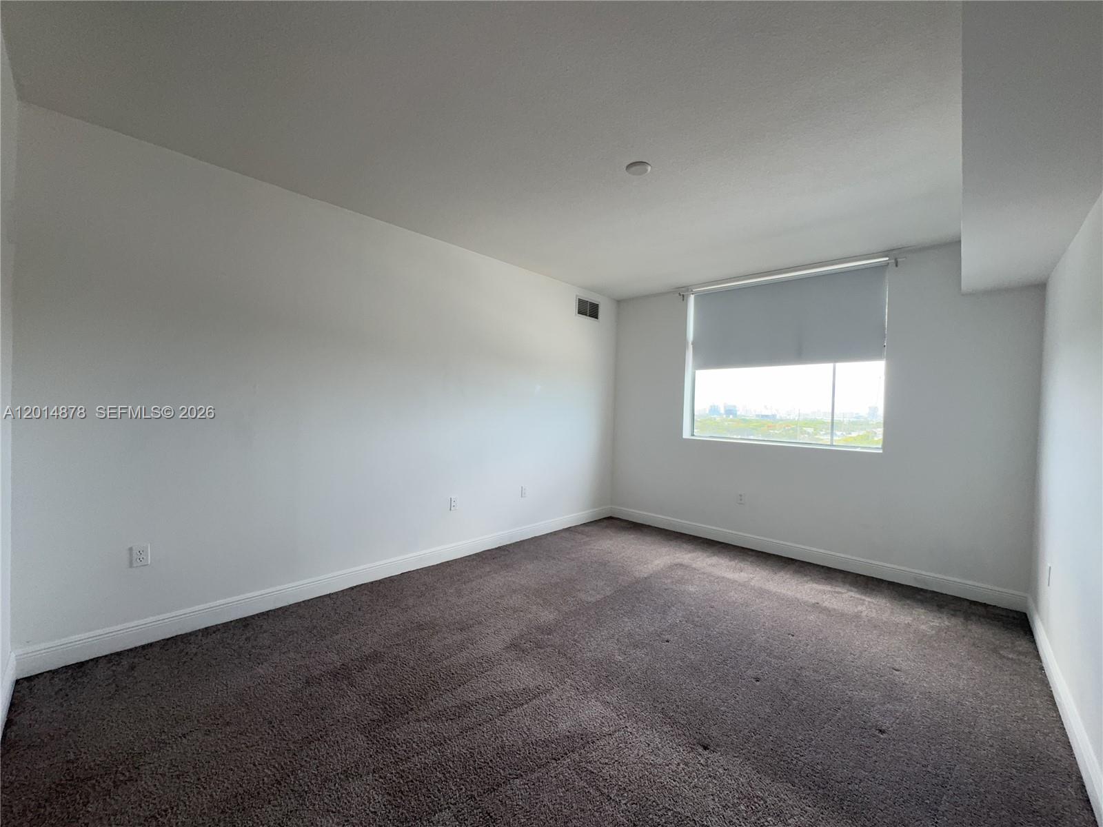 140 S Dixie Highway 933 Property Photo 6