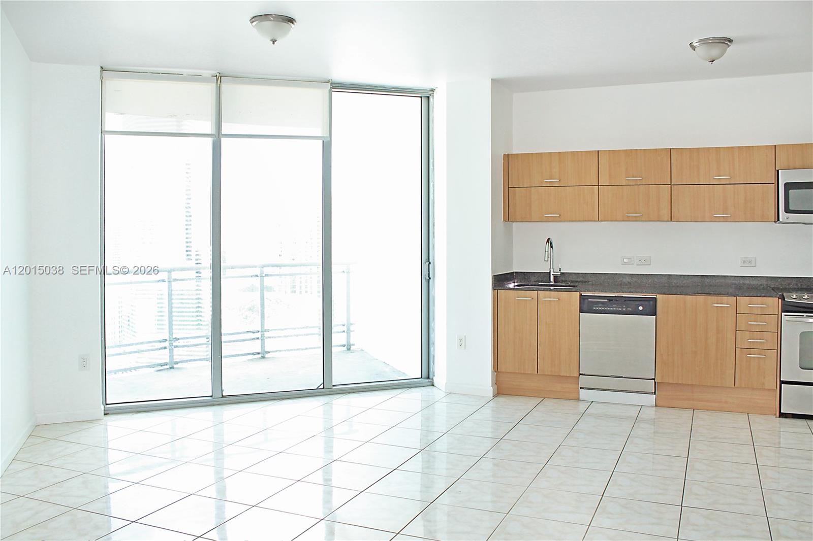 350 S Miami Avenue 2713 Property Photo 6