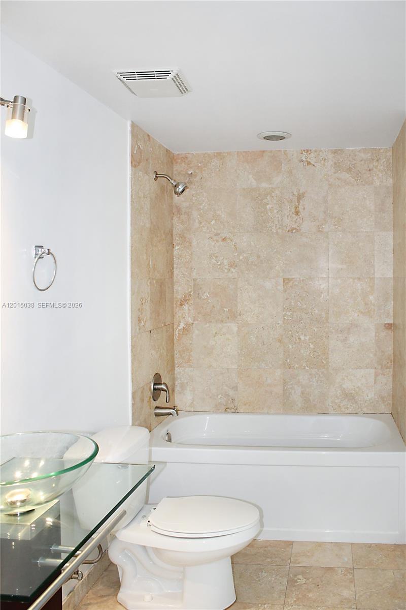350 S Miami Avenue 2713 Property Photo 10