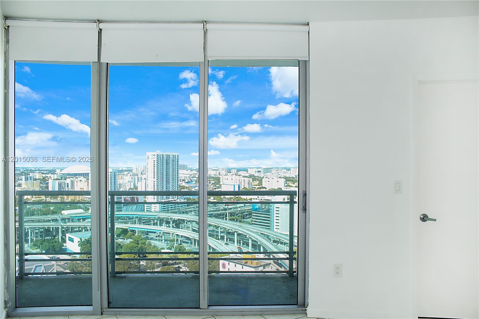 350 S Miami Avenue 2713 Property Photo 19