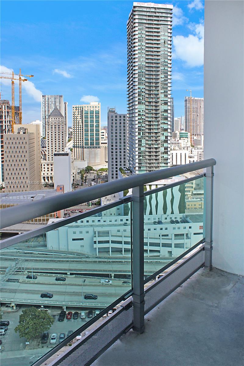 350 S Miami Avenue 2713 Property Photo 21
