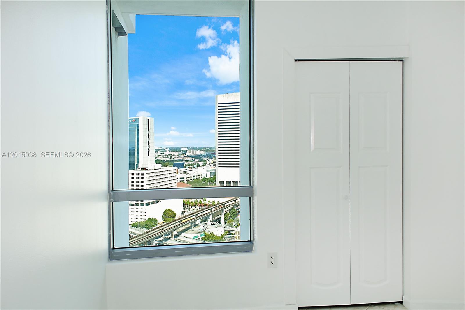 350 S Miami Avenue 2713 Property Photo 31