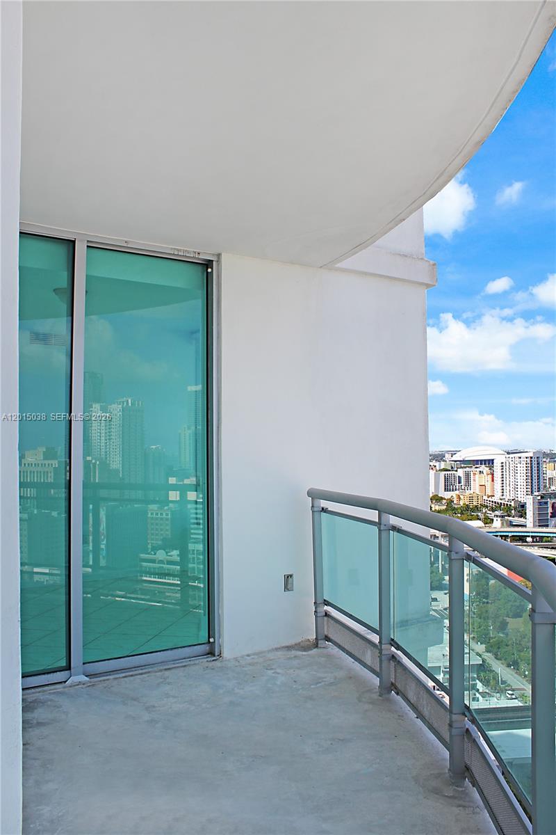 350 S Miami Avenue 2713 Property Photo 38