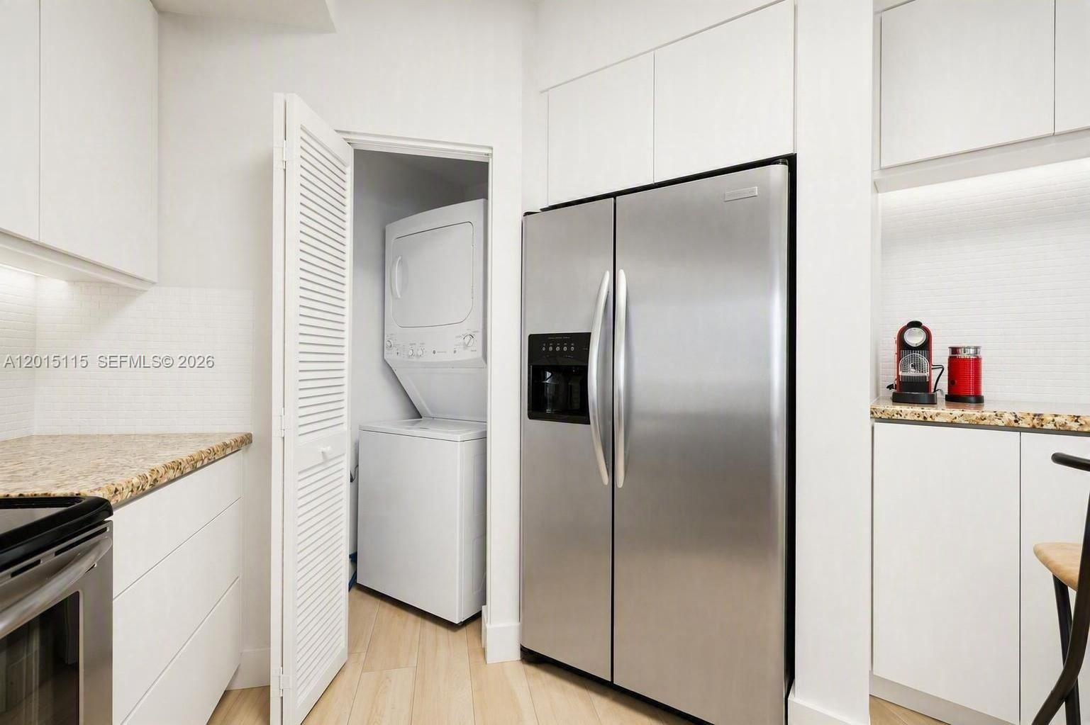 888 Brickell Key Drive 609 Property Photo 12