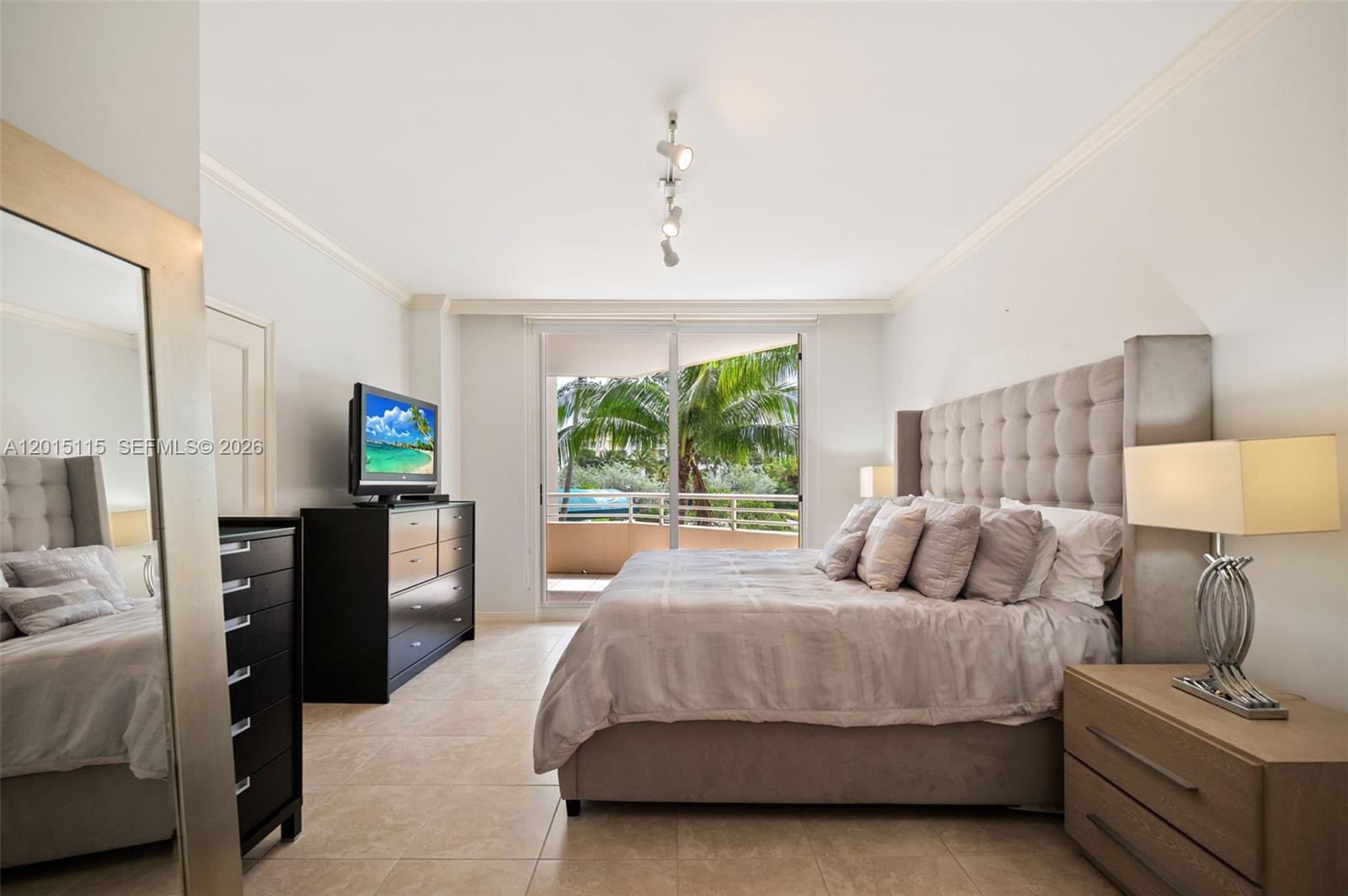 888 Brickell Key Drive 609 Property Photo 14