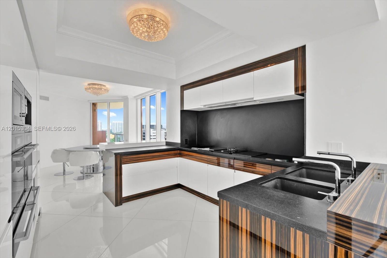 17875 Collins Avenue 1101 Property Photo 13