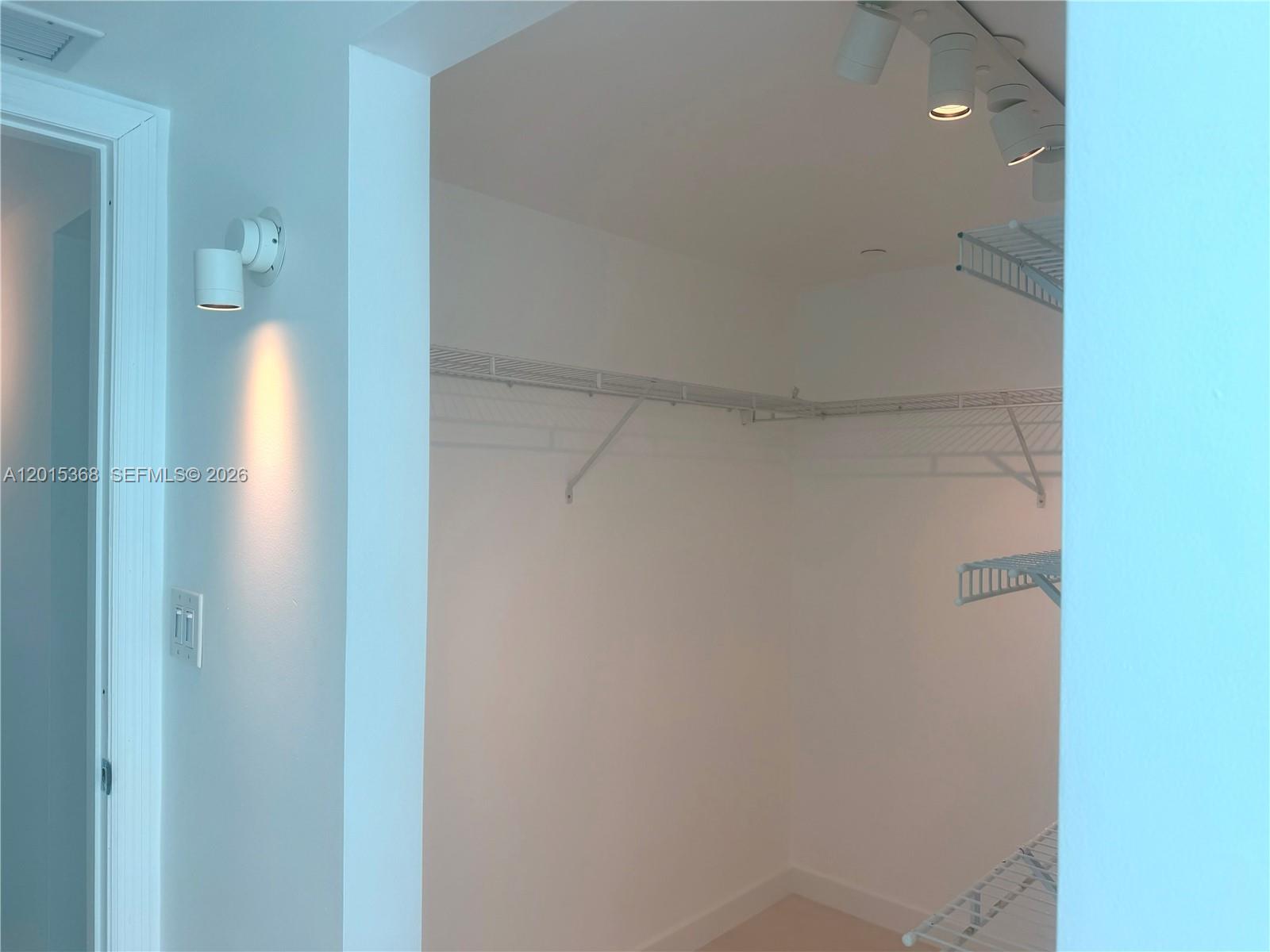 2101 Brickell Avenue 2301 Property Photo 12