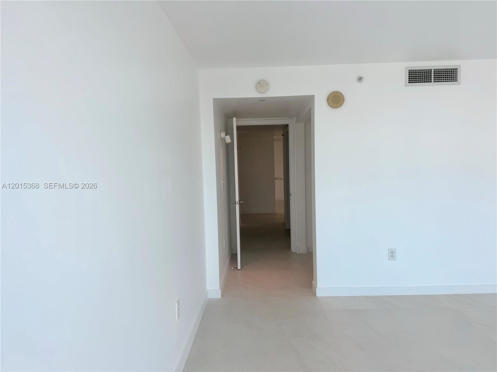 2101 Brickell Avenue 2301 Property Photo 17