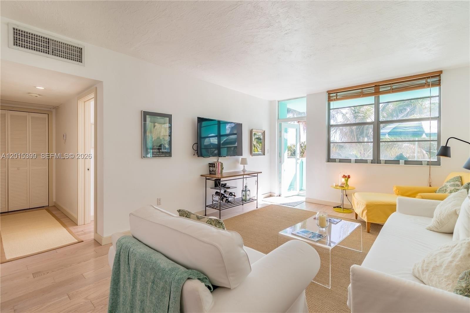 301 Ocean Drive 306 Property Photo 6
