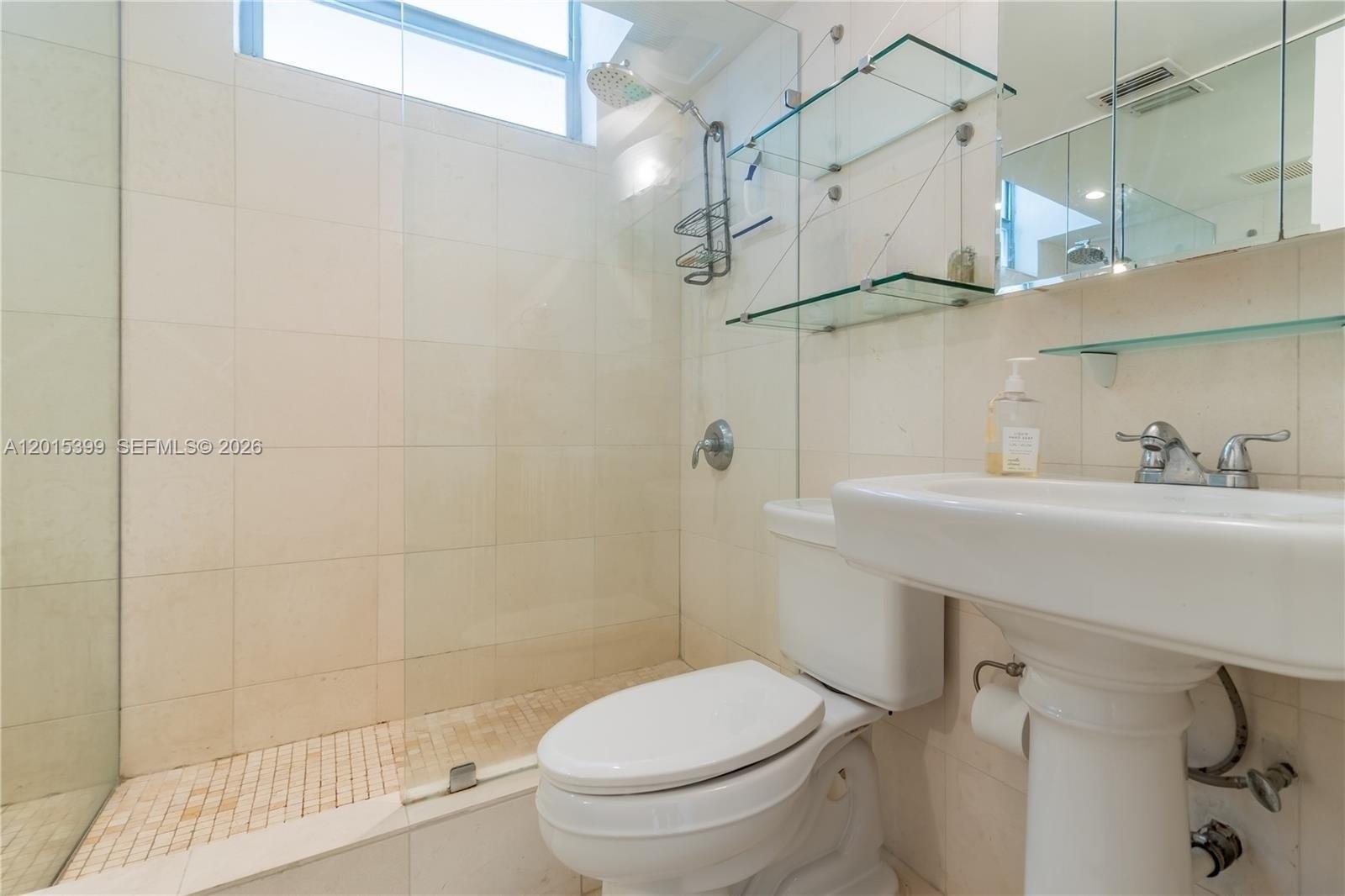 301 Ocean Drive 306 Property Photo 13