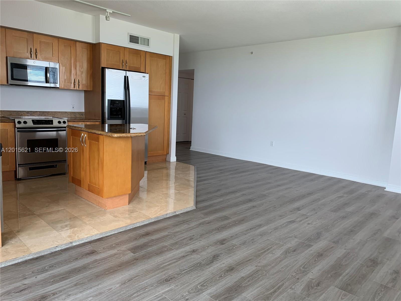 1745 E Hallandale Beach Boulevard 802w Property Photo 6