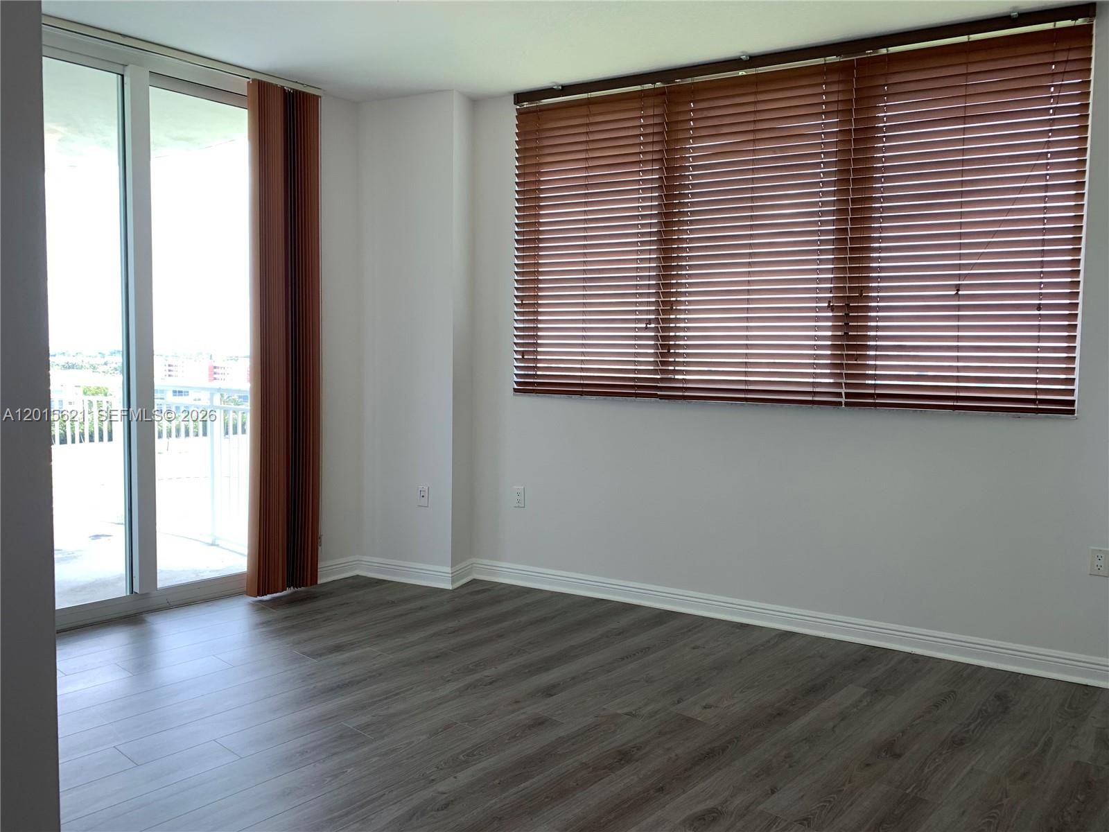 1745 E Hallandale Beach Boulevard 802w Property Photo 11
