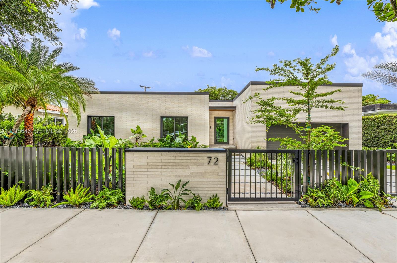 72 W Shore Drive W Property Photo 1