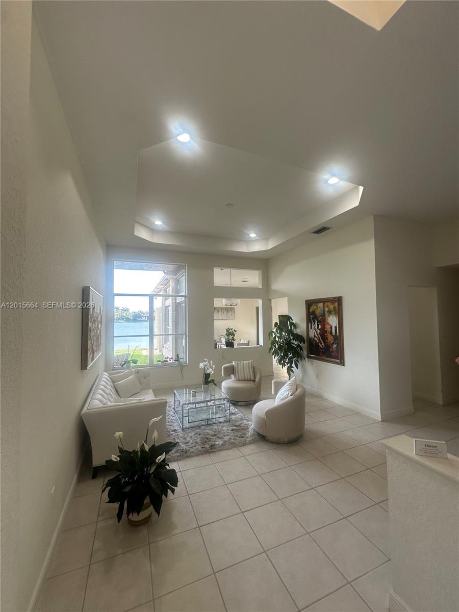 18571 Sw 44th Street Property Photo 4