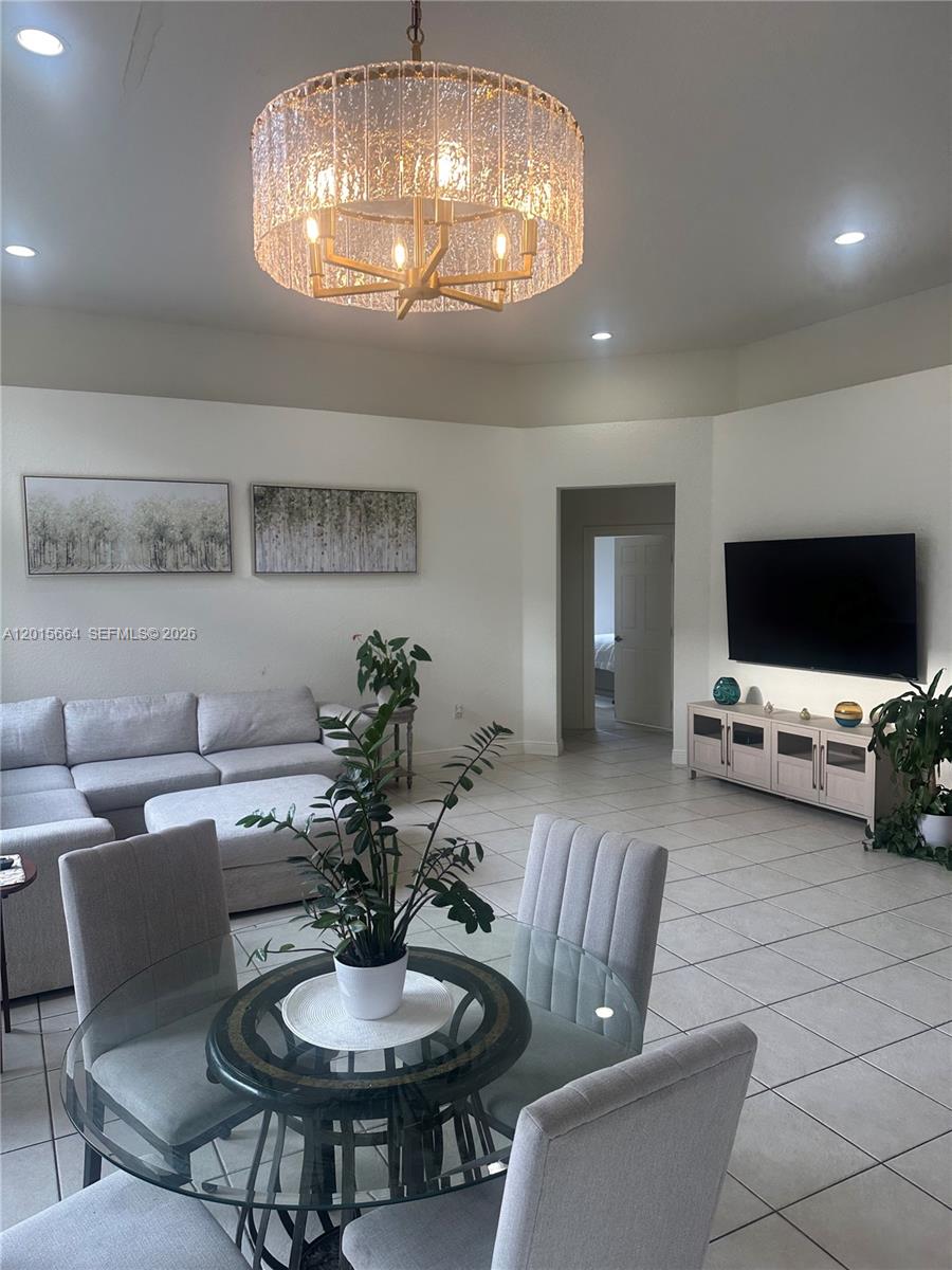 18571 Sw 44th Street Property Photo 12