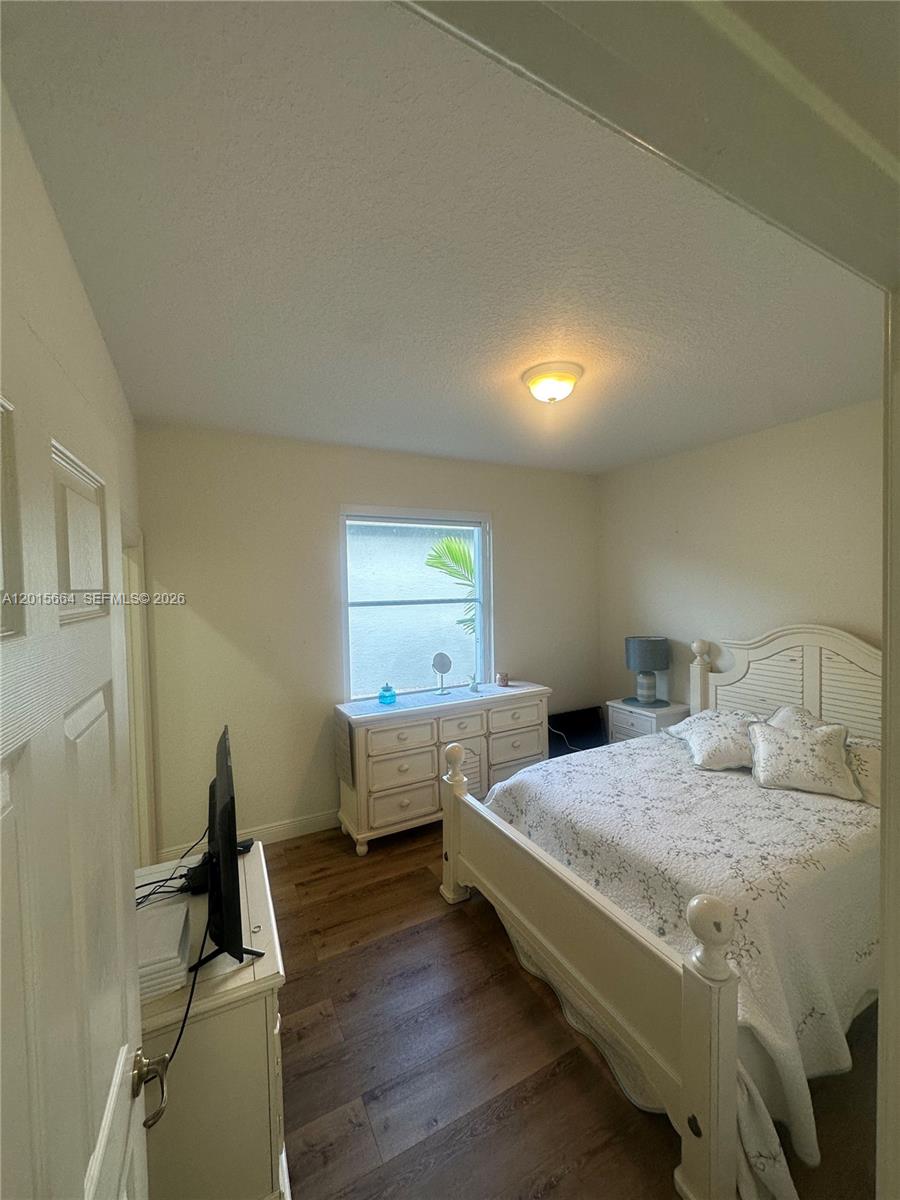 18571 Sw 44th Street Property Photo 23