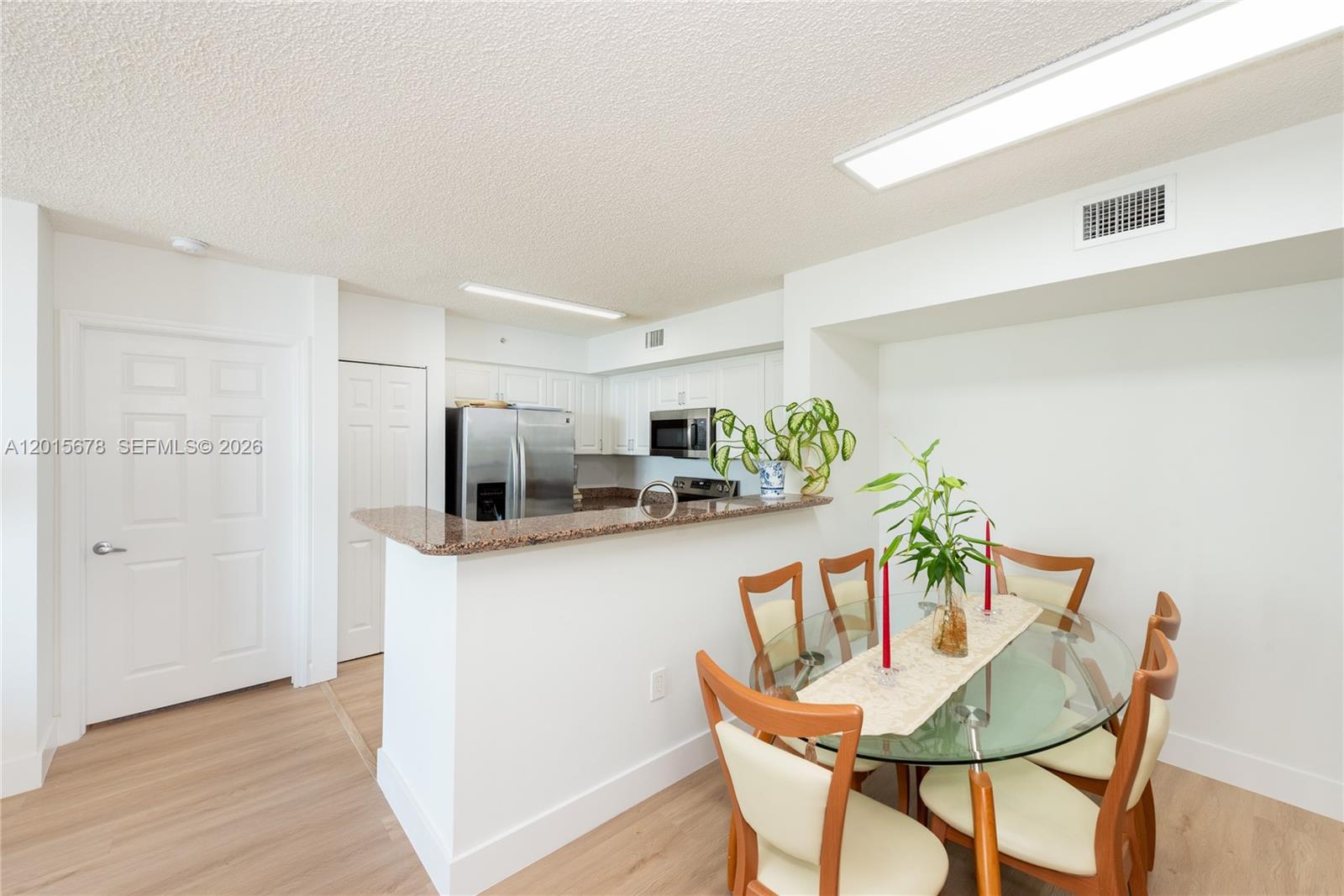 1155 Brickell Bay Drive 609 Property Photo 6
