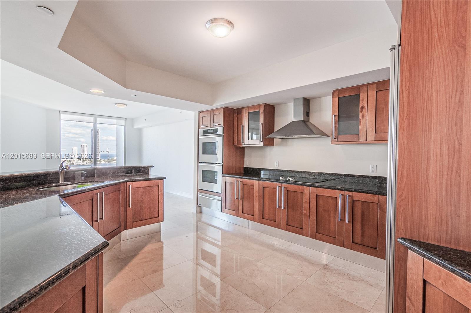 A12015683 Property Photo 5