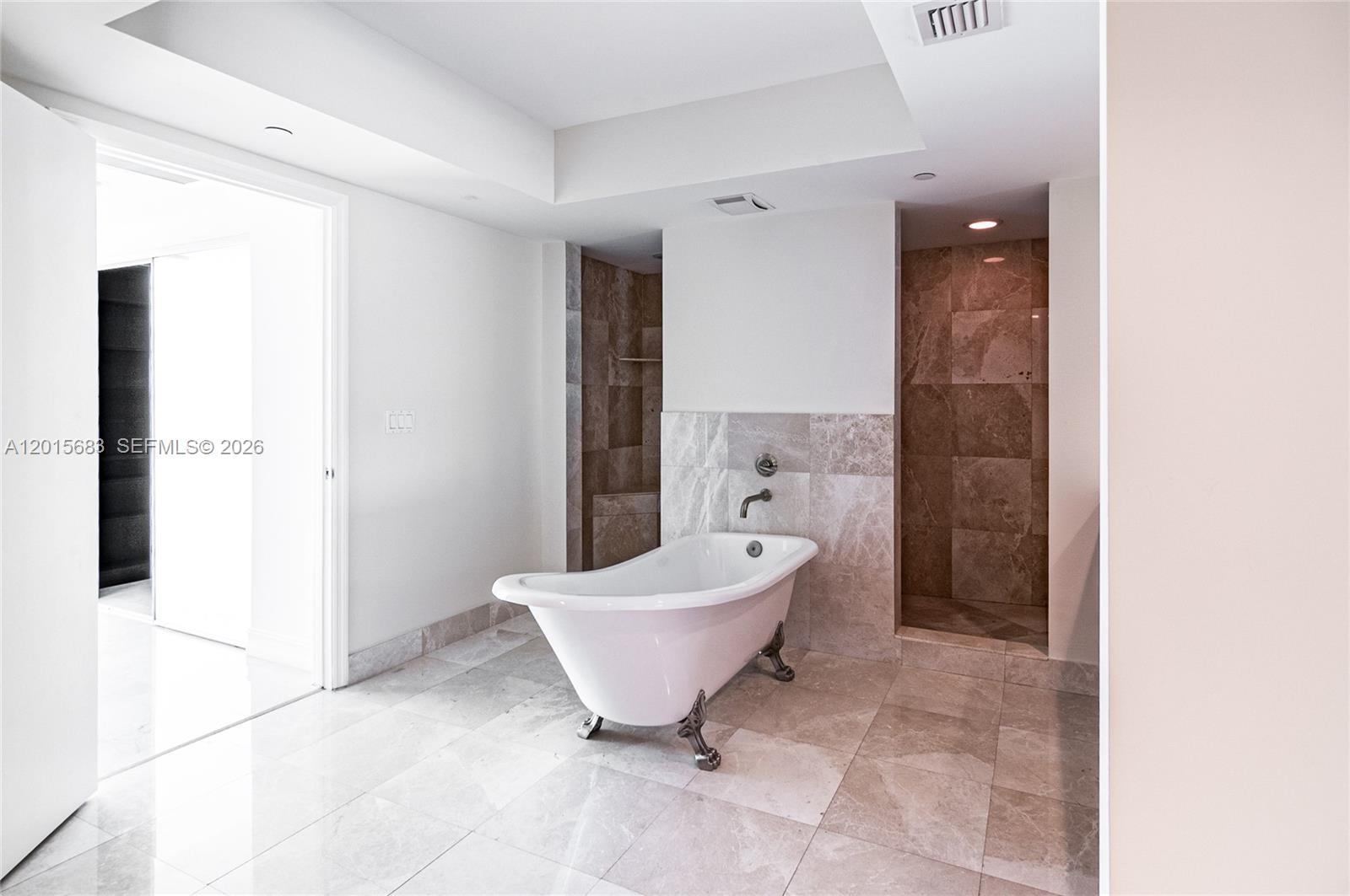 A12015683 Property Photo 9