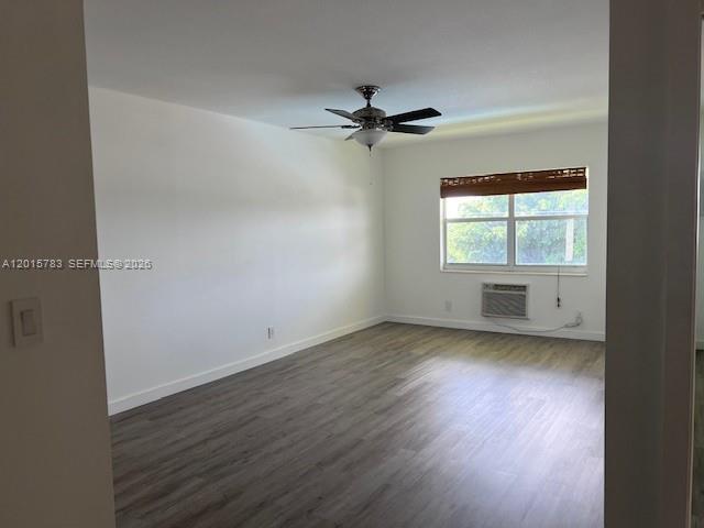 1350 E Sample Road 306 Property Photo 5