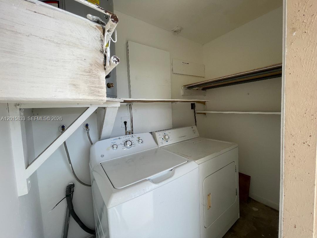 10112 Sw 20th Street Property Photo 7
