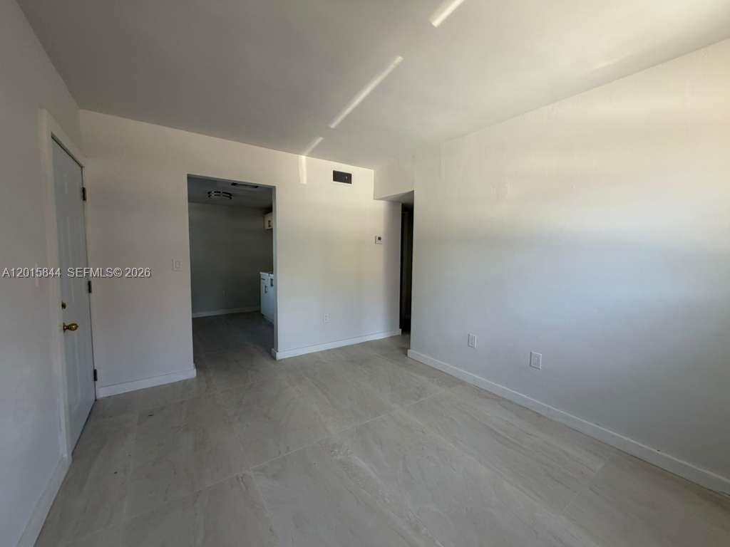 1461 Sw 7th Street 1 Property Photo 10