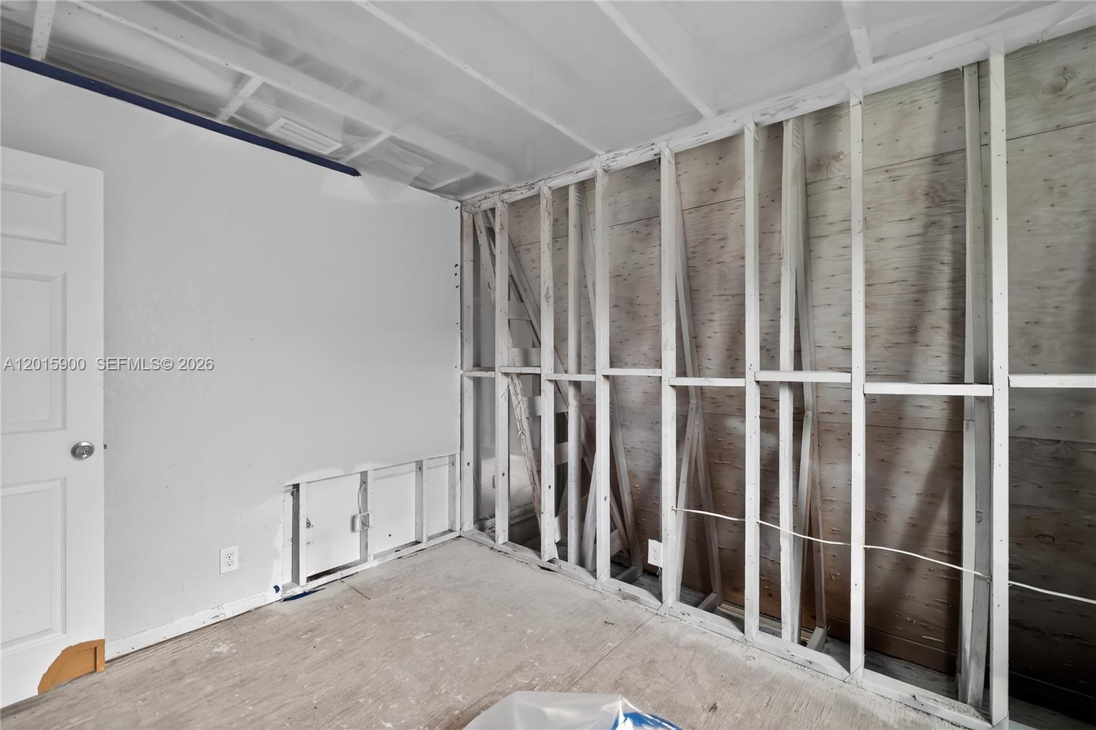 7913 Tam Oshanter Boulevard 0 Property Photo 17