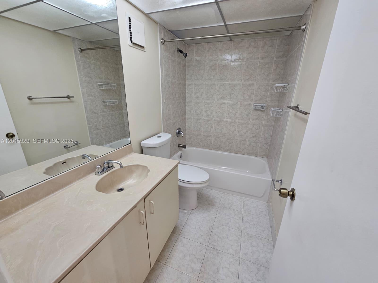10825 Sw 112th Avenue 103 Property Photo 8