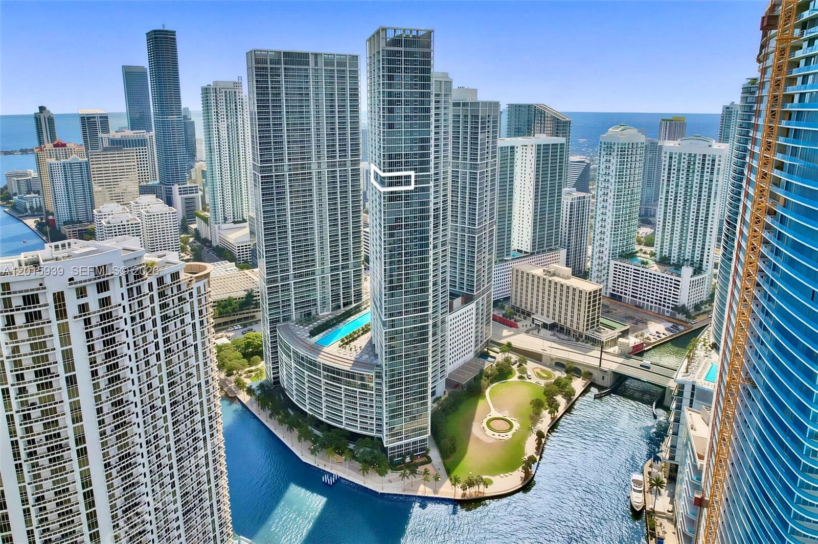 465 Brickell Avenue 4101 Property Photo 3