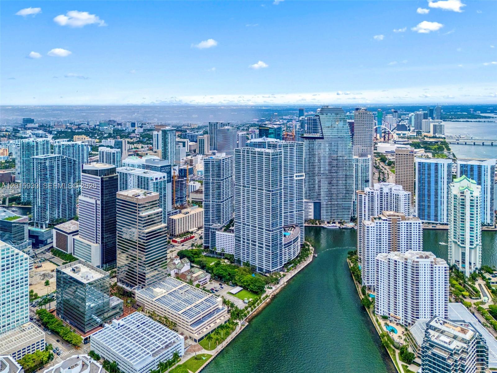 465 Brickell Avenue 4101 Property Photo 5