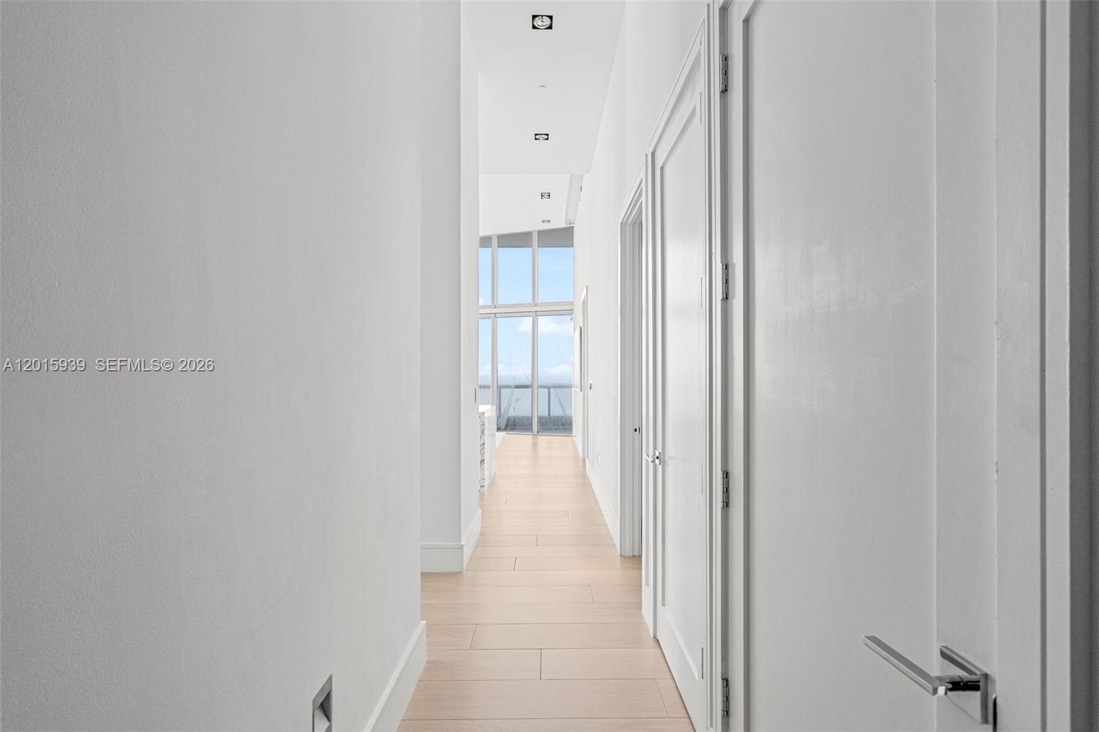 465 Brickell Avenue 4101 Property Photo 9