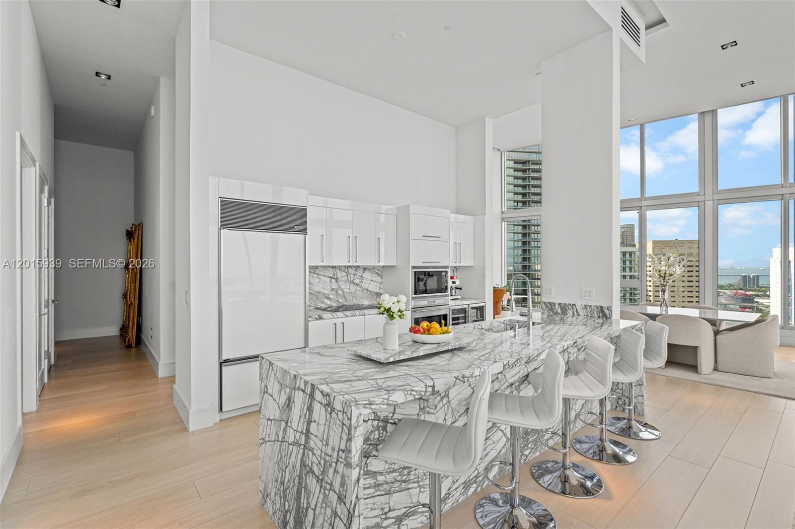 465 Brickell Avenue 4101 Property Photo 17