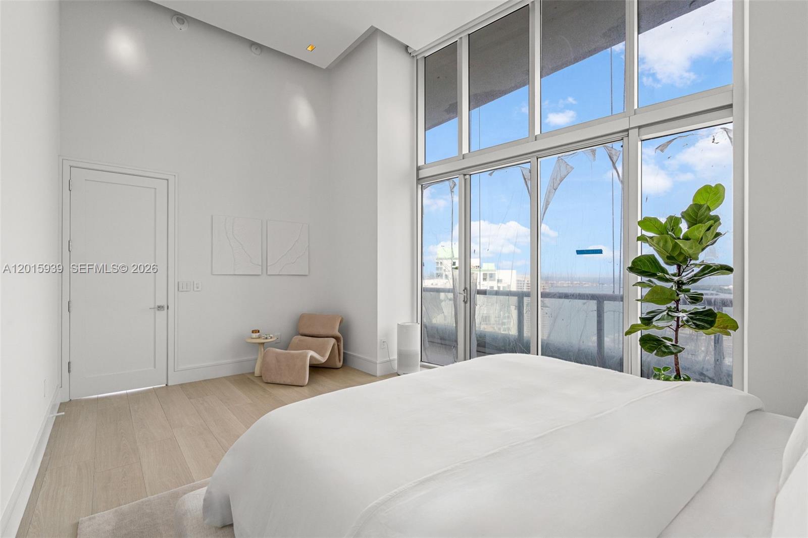 465 Brickell Avenue 4101 Property Photo 38