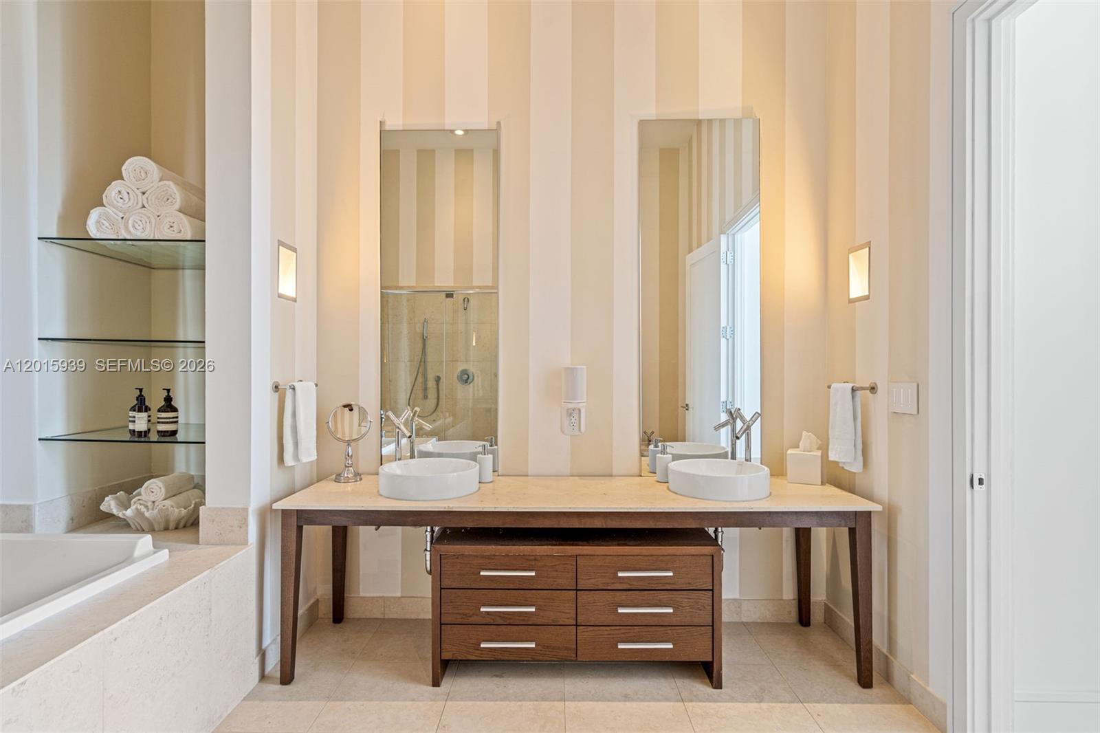 465 Brickell Avenue 4101 Property Photo 41