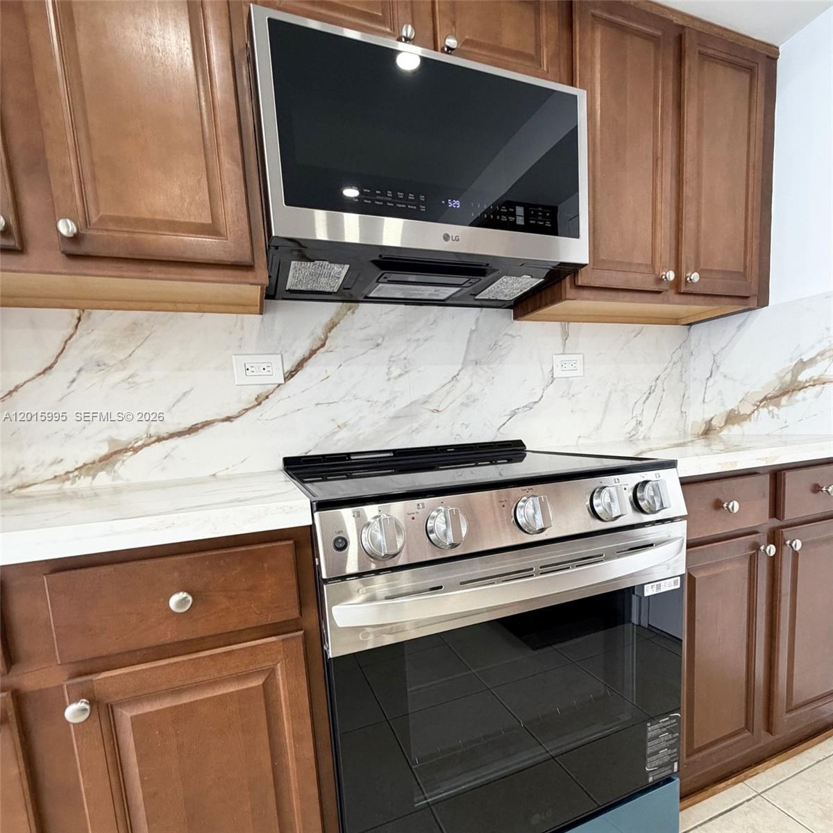 1408 Brickell Bay Drive 1104 Property Photo 9