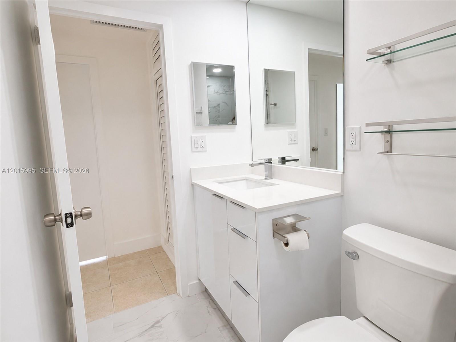 1408 Brickell Bay Drive 1104 Property Photo 10
