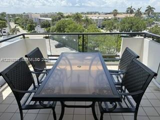1500 S Ocean Boulevard 508 Property Photo 4