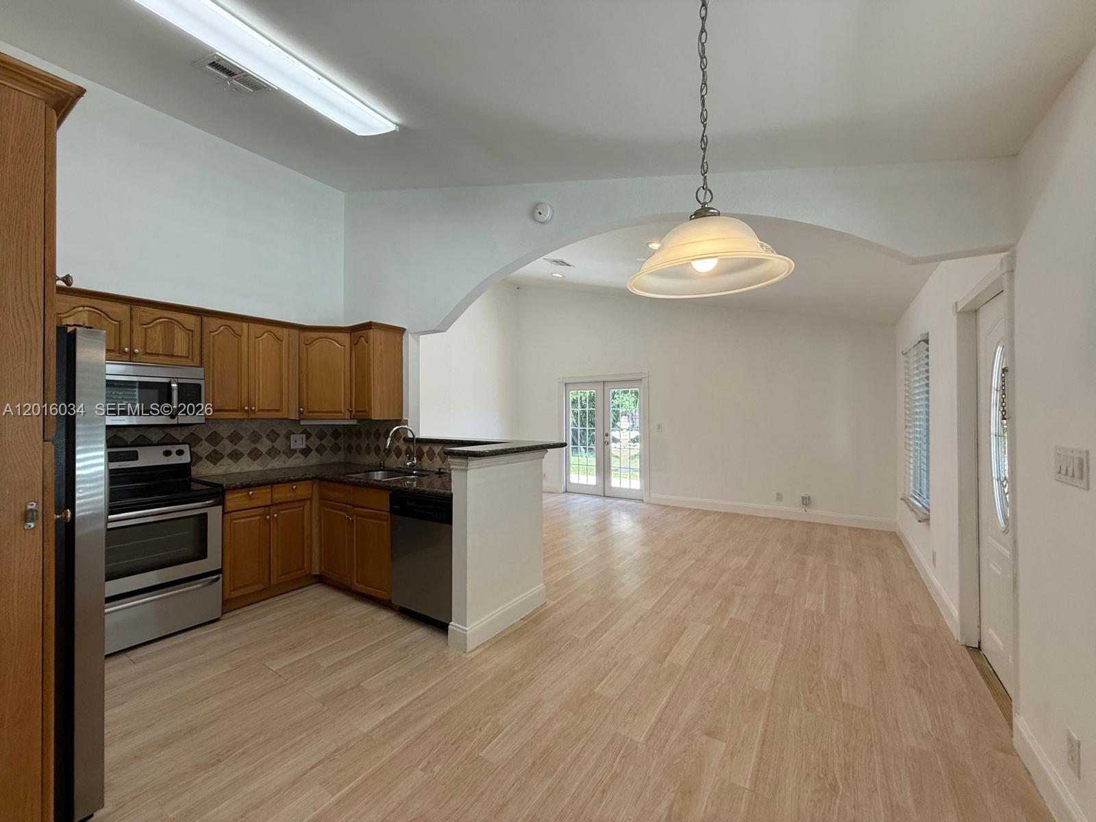 11143 E Model Circle E Property Photo 4
