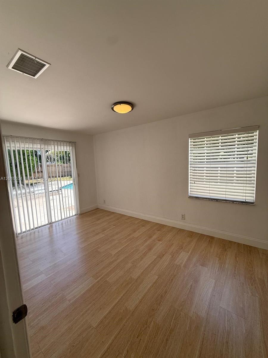 11143 E Model Circle E Property Photo 8