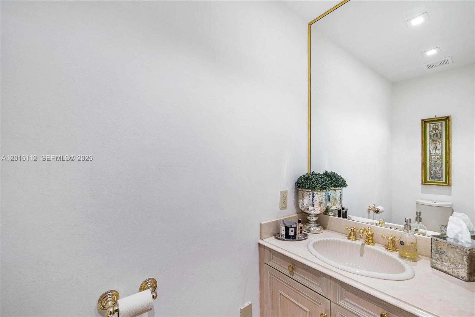 A12016112 Property Photo 11