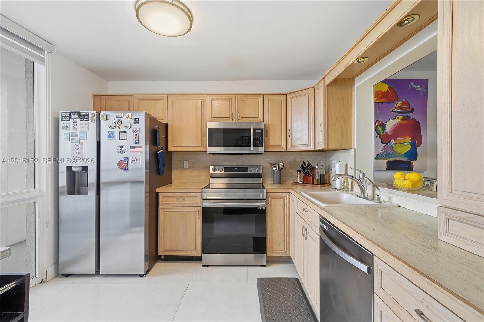 A12016152 Property Photo 4