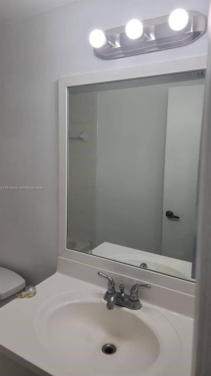 A12016243 Property Photo 6