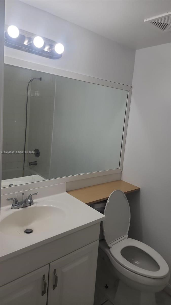 A12016243 Property Photo 7