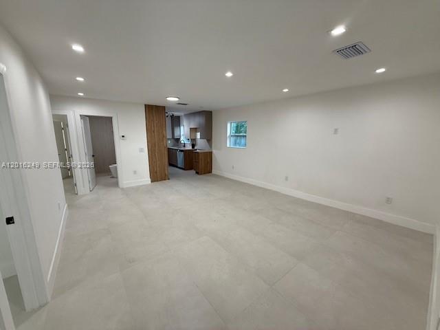328 Ne 57th Street Property Photo 15