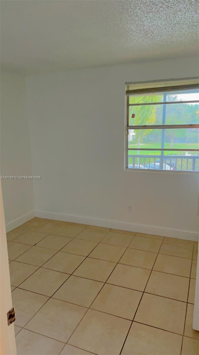 1263 Sw 46th Avenue 2104 Property Photo 6