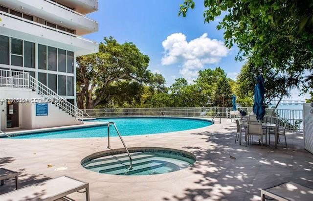 1627 Brickell Avenue 1204 Property Photo 8