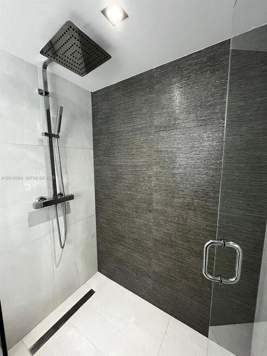 1627 Brickell Avenue 1204 Property Photo 23
