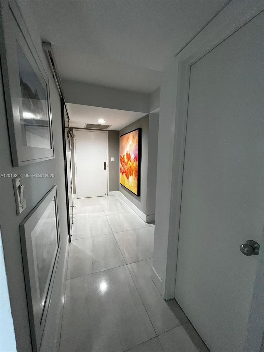 1627 Brickell Avenue 1204 Property Photo 33